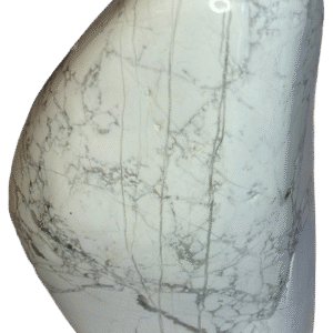 Howlite hc 2